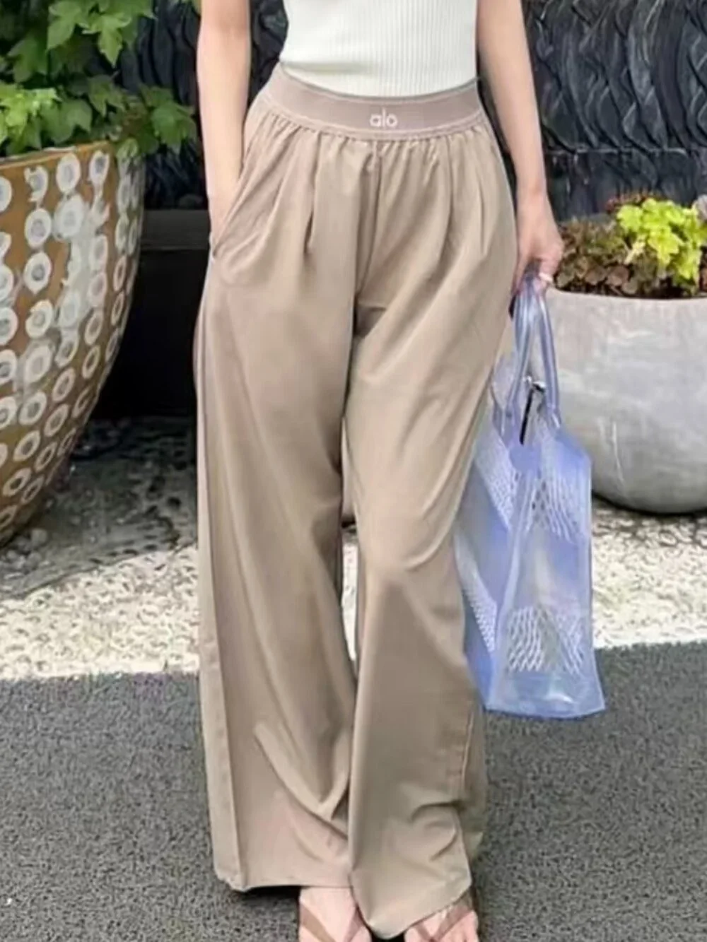 NWT 💟ALO Suit Up Trouser Gravel Color Wide Leg Pants（Regular）